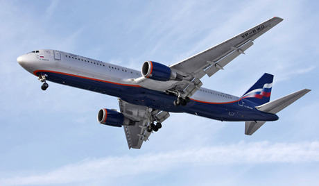 Самолет Boeing-767 боинг авиакомпания Аэрофлот - Российские авиалинии аэропорт Шереметьево