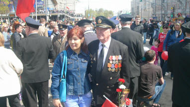 Victory Day 2015 Moscow Crowd Photo 25